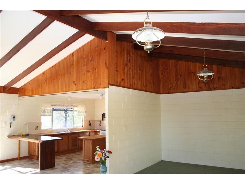 400 Savages road, Hodgson Vale QLD 4352