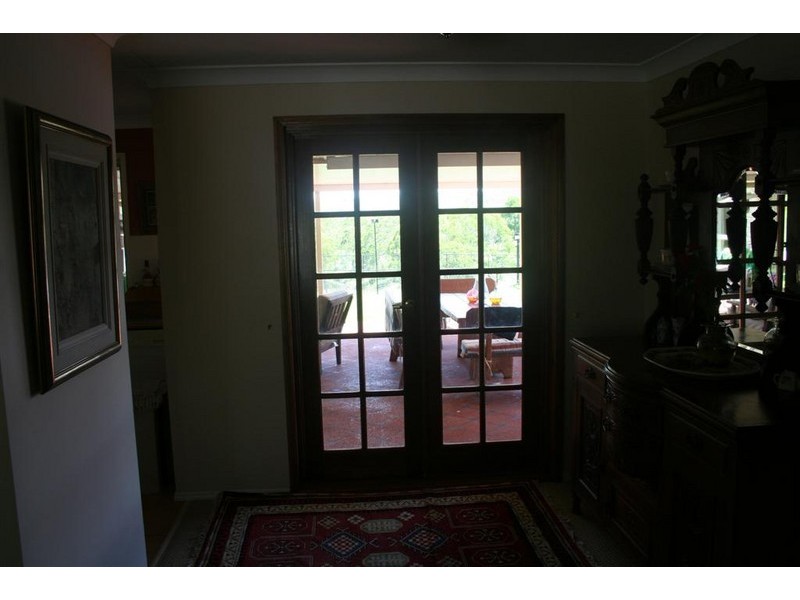 8 Echidna Cres, Hodgson Vale QLD 4352