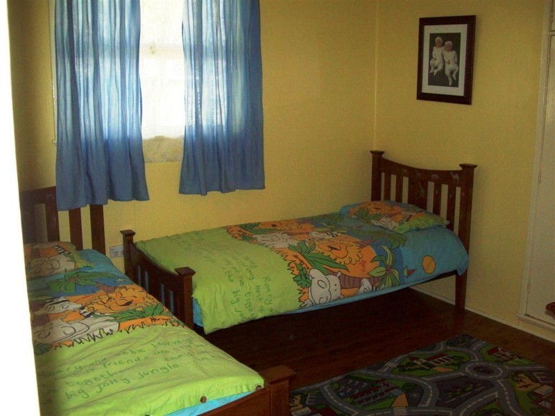 Centenary Heights QLD 4350