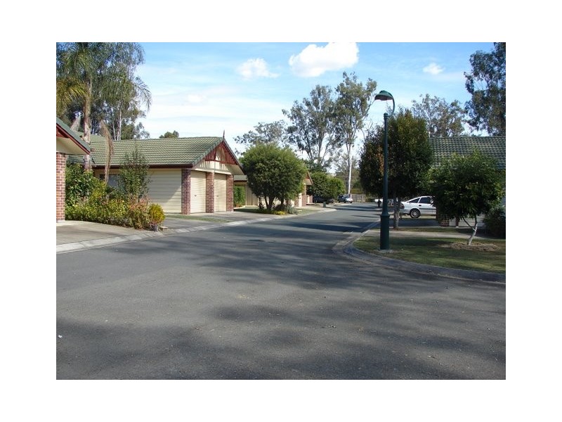 21/5 Spalding Cres, Goodna QLD 4300