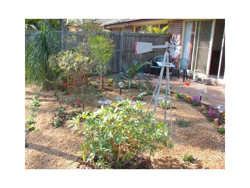 21/5 Spalding Cres, Goodna QLD 4300