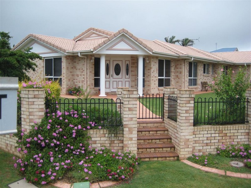 12 Snapdragon Street, Middle Ridge QLD 4350