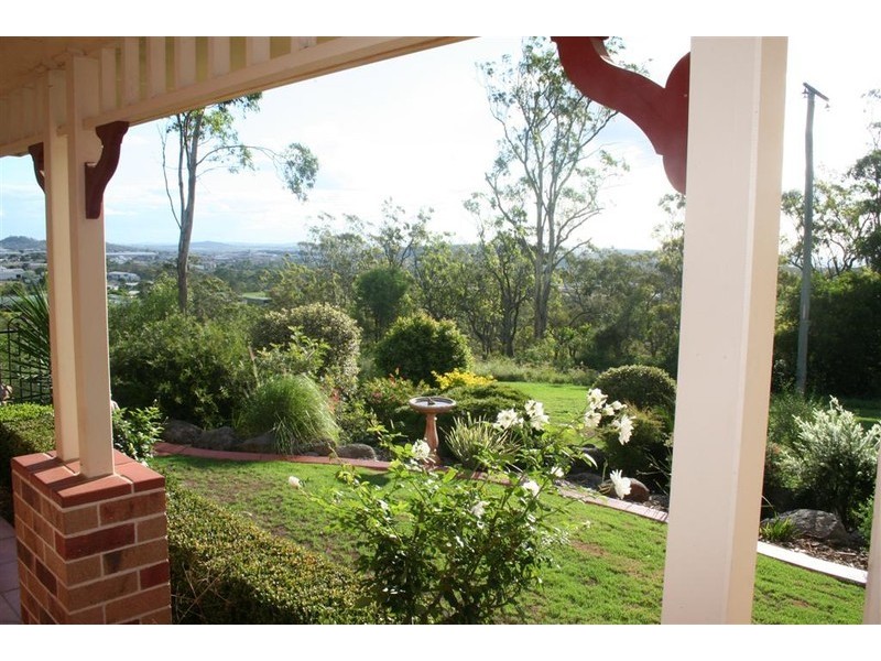 32 McDougall Street, Wilsonton Heights QLD 4350