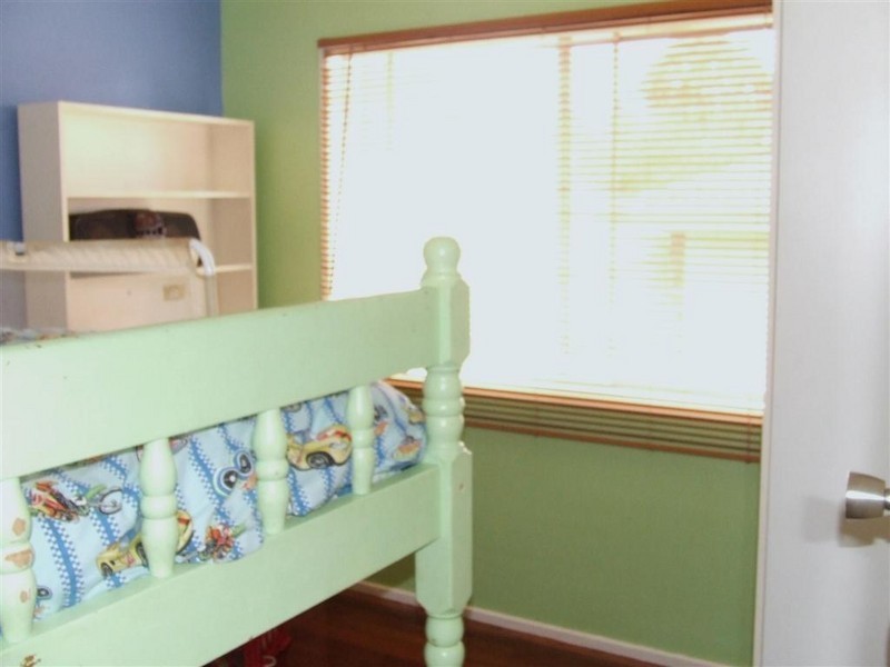 Centenary Heights QLD 4350