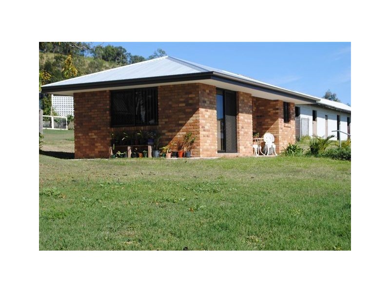 11 Academy Court, Glenvale QLD 4350