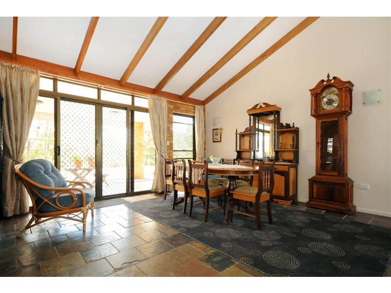 11 Academy Court, Glenvale QLD 4350