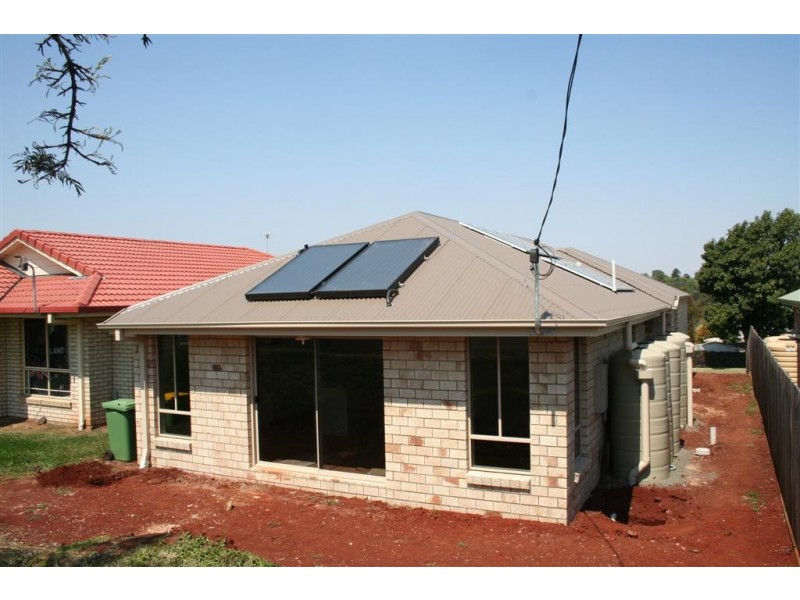 10 Flynn, North Toowoomba QLD 4350