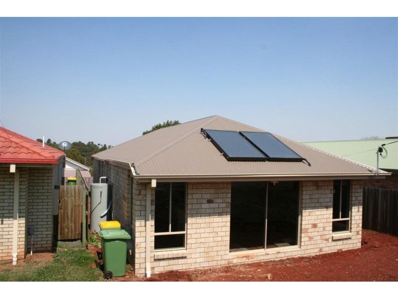 10 Flynn, North Toowoomba QLD 4350
