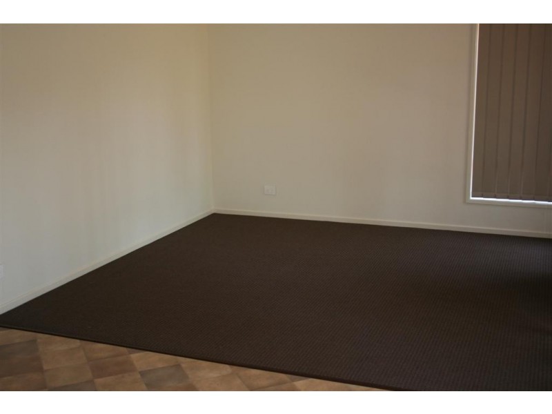 10 Flynn, North Toowoomba QLD 4350