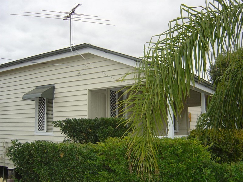 82 Edward Street, Dalby QLD 4405