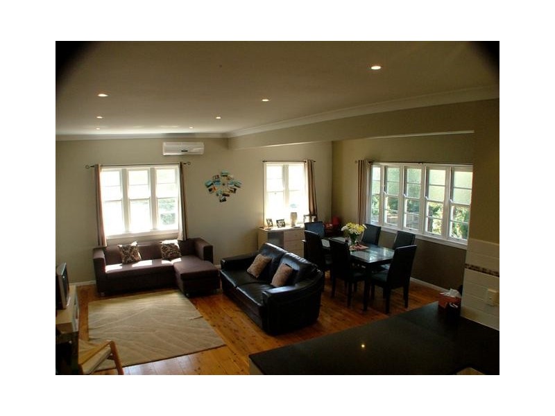 Centenary Heights QLD 4350