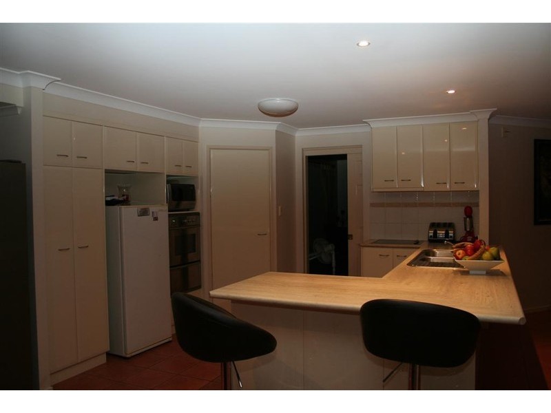 14 St Andrews Court, Middle Ridge QLD 4350