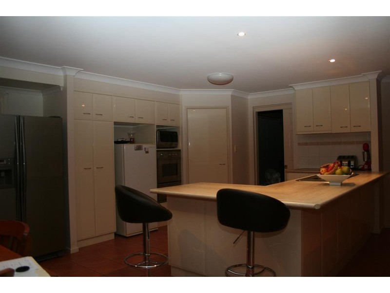 14 St Andrews Court, Middle Ridge QLD 4350