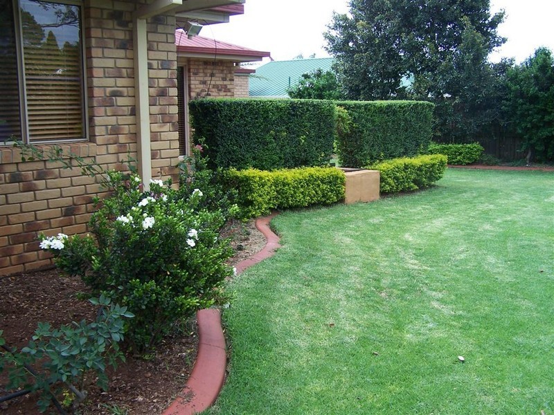 5 Bouganvillea, Middle Ridge QLD 4350