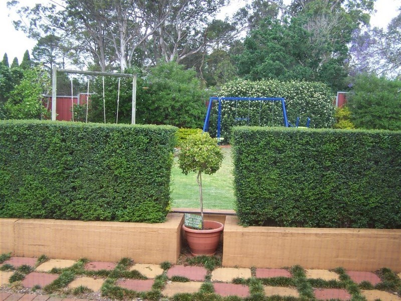 5 Bouganvillea, Middle Ridge QLD 4350