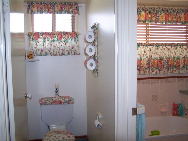 5 Bouganvillea, Middle Ridge QLD 4350