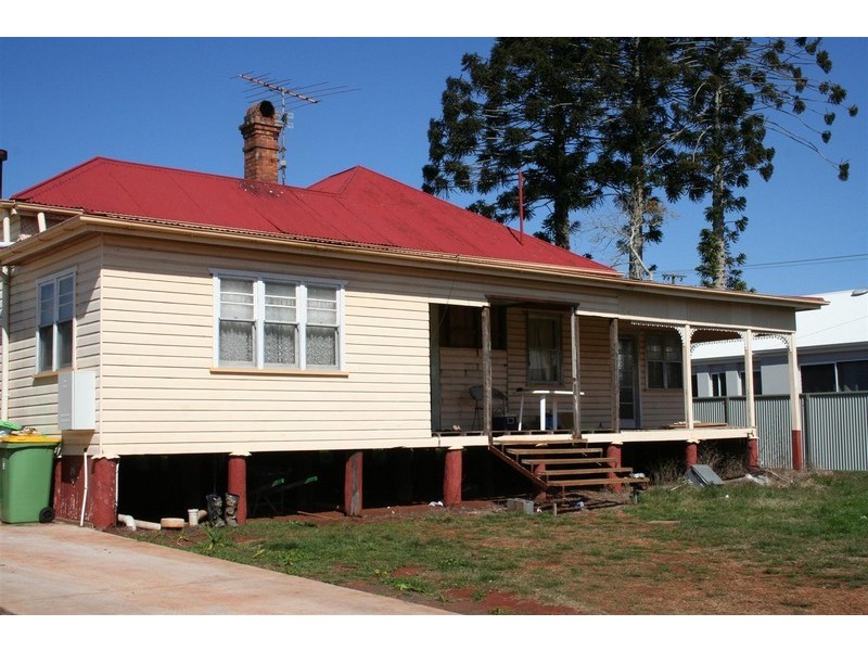 4 Bridget Court, Middle Ridge QLD 4350