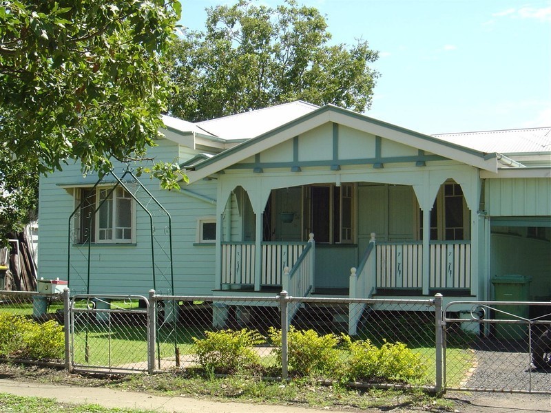 3 Alice Street, Dalby QLD 4405