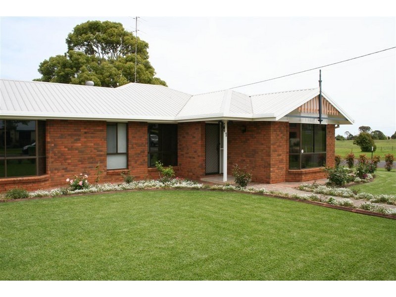 1 Calypso Street, Middle Ridge QLD 4350