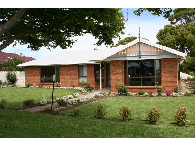 1 Calypso Street, Middle Ridge QLD 4350