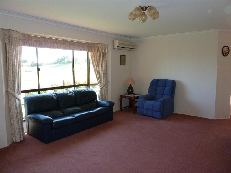 1 Calypso Street, Middle Ridge QLD 4350