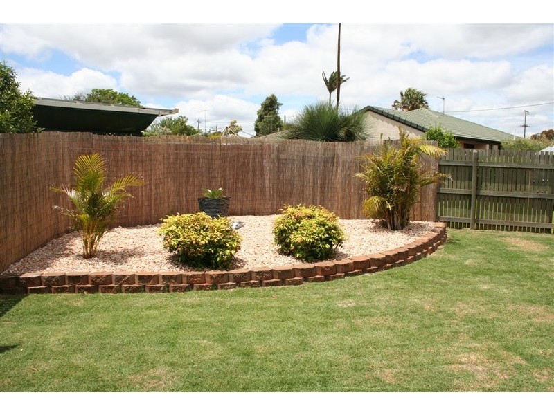 17 Florence Street, Harristown QLD 4350