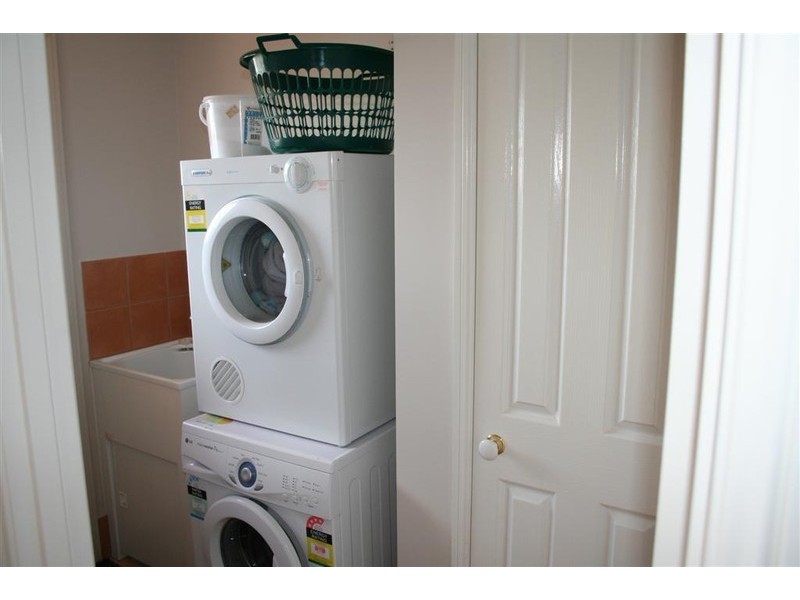 17 Florence Street, Harristown QLD 4350