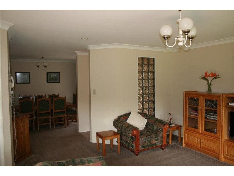 33 Brendanbri Street, Kearneys Spring QLD 4350