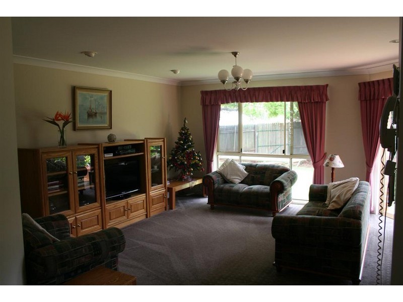 33 Brendanbri Street, Kearneys Spring QLD 4350