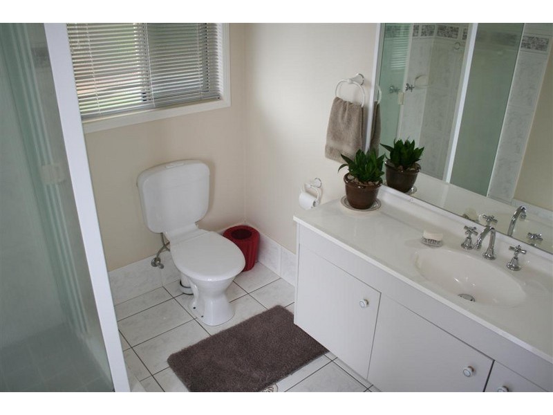 33 Brendanbri Street, Kearneys Spring QLD 4350