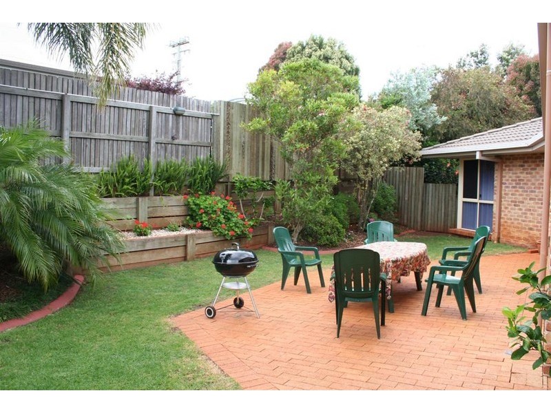 33 Brendanbri Street, Kearneys Spring QLD 4350