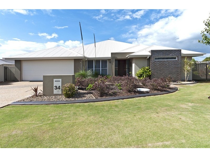 34  Saba Court, Middle Ridge QLD 4350