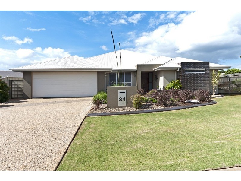 34  Saba Court, Middle Ridge QLD 4350