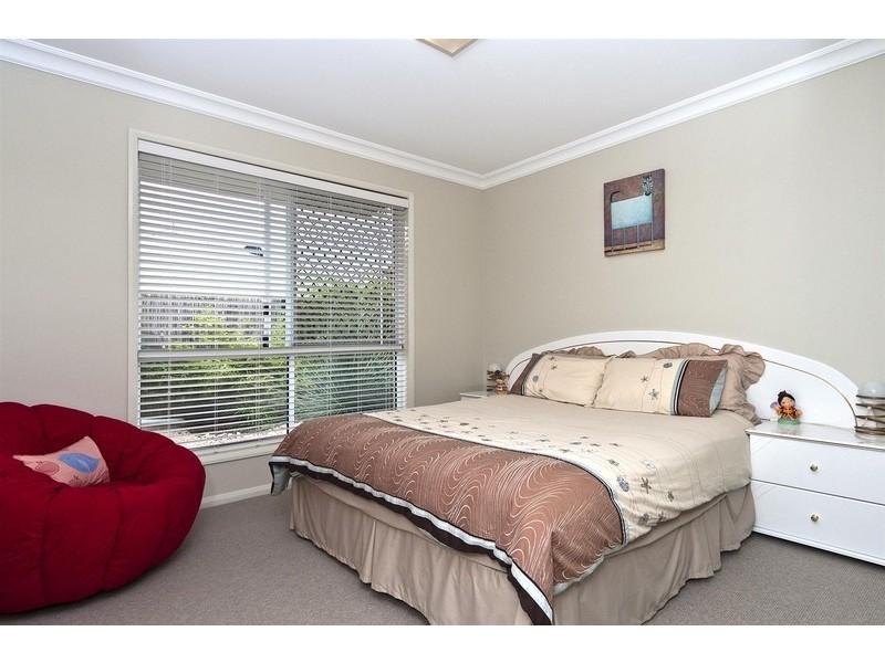 34  Saba Court, Middle Ridge QLD 4350