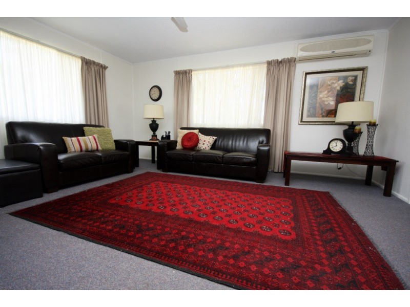 33 Swan Street, Dalby QLD 4405