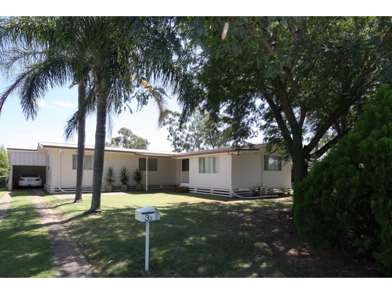 33 Swan Street, Dalby QLD 4405