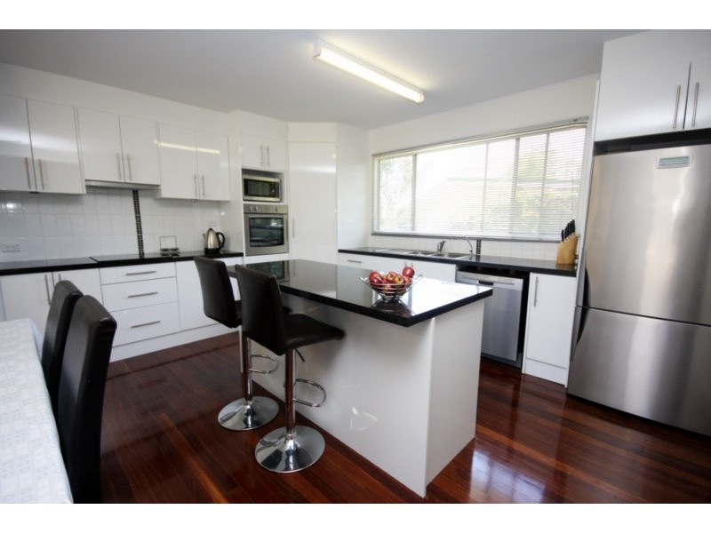 33 Swan Street, Dalby QLD 4405