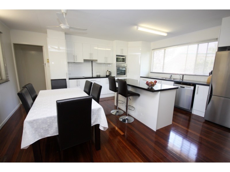 33 Swan Street, Dalby QLD 4405