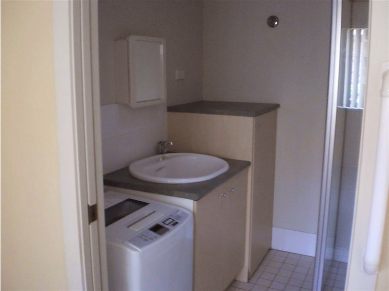 U 48 and 49 56 Biggs Av, Beachmere QLD 4510