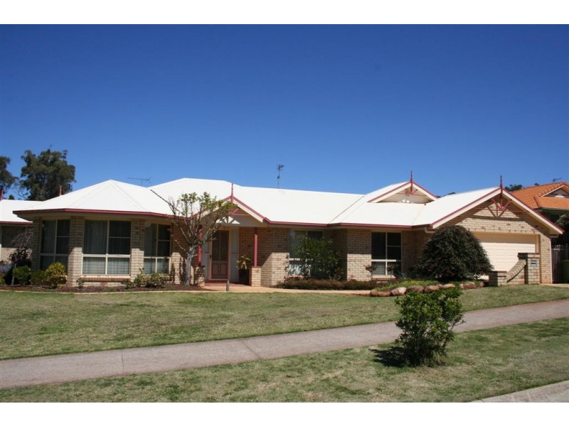 4 Gerrard Street, Middle Ridge QLD 4350