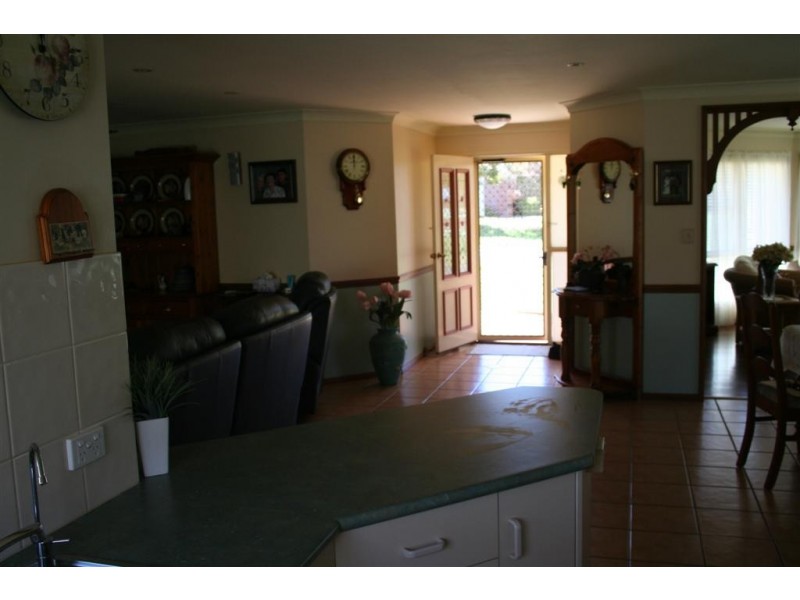 4 Gerrard Street, Middle Ridge QLD 4350