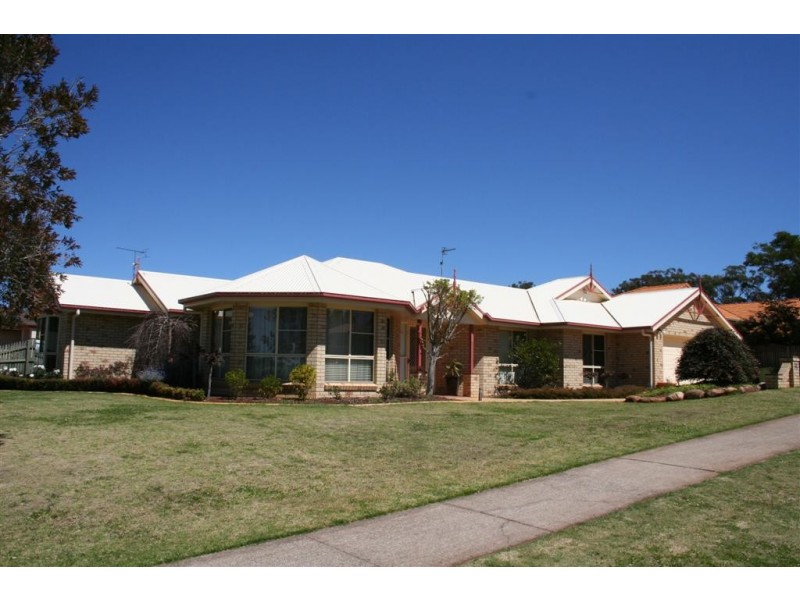 4 Gerrard Street, Middle Ridge QLD 4350