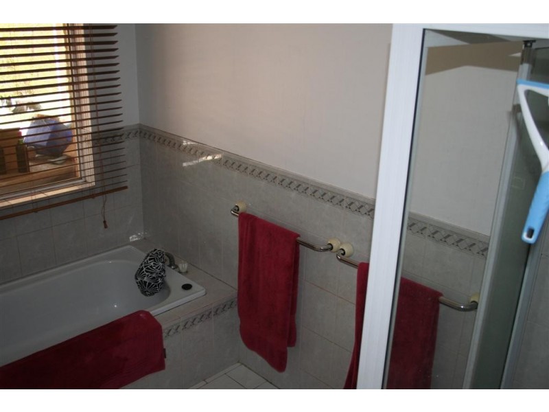 12627 New England HWY, Top Camp QLD 4350