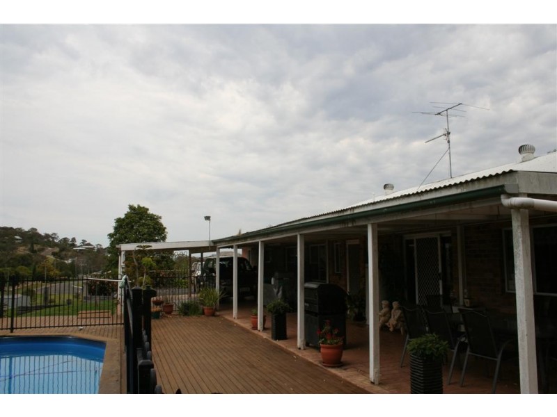 12627 New England HWY, Top Camp QLD 4350