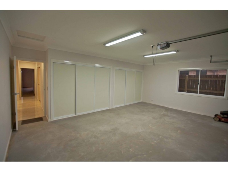 12 Vinnicombe Street, Kearneys Spring QLD 4350