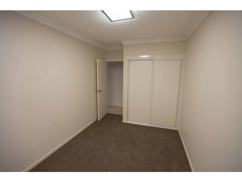 12 Vinnicombe Street, Kearneys Spring QLD 4350