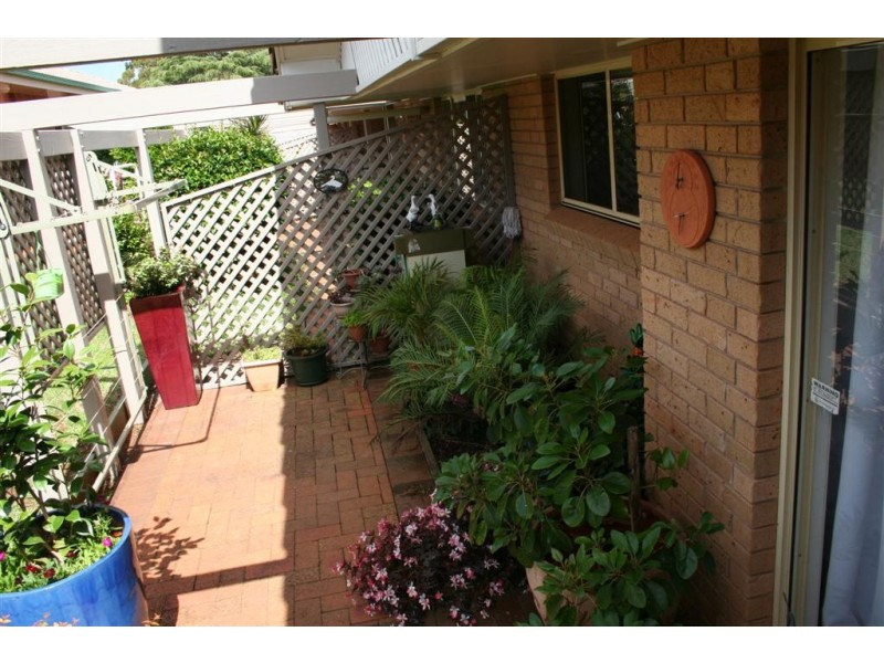 7/4-6 Glenfield Ct, Middle Ridge QLD 4350