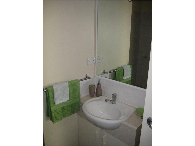 439 and 440 Cascade Street, Raceview QLD 4305