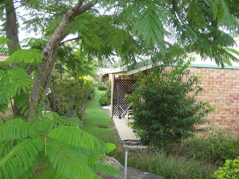 439 and 440 Cascade Street, Raceview QLD 4305