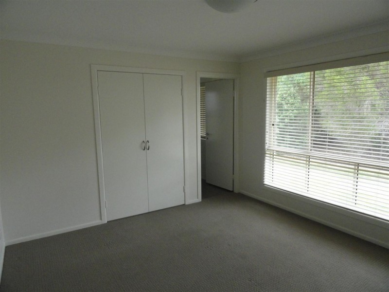 4 Leahy Rd, Kingsthorpe QLD 4400